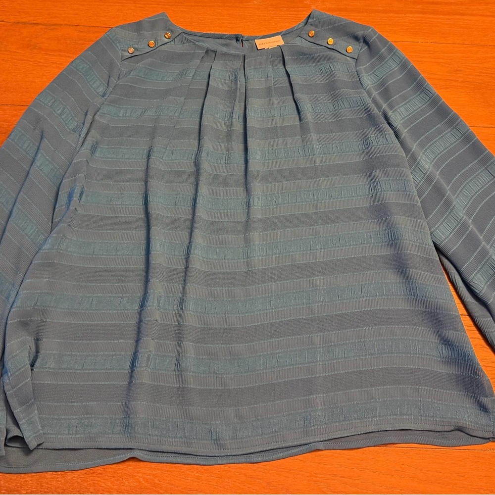 Liz Claiborne Teal Blouse with Button Details